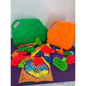 Kid k’nex 2 Incomplete Sets One Instruction Booklet Two Cases Random Pieces